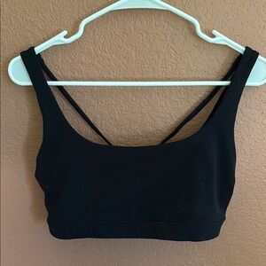 ATHLETA Black Cross-Back Sports Bra with Wide Straps